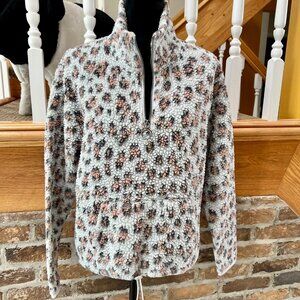 PRICE IS FIRM! S0 Sherpa Pullover Top